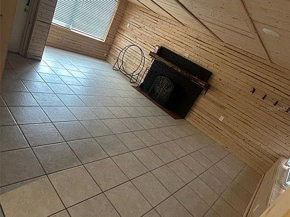 4th image of 809 Plumosa Ave