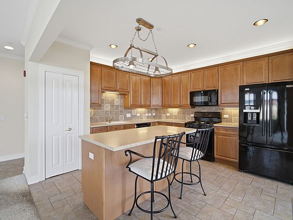 5th image of 45 Prairie Park Dr APT 409