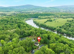 23 Cherrywood Rd, Front Royal, VA 22630