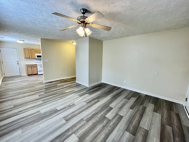 3721 Betts Dr #A — Photo 13