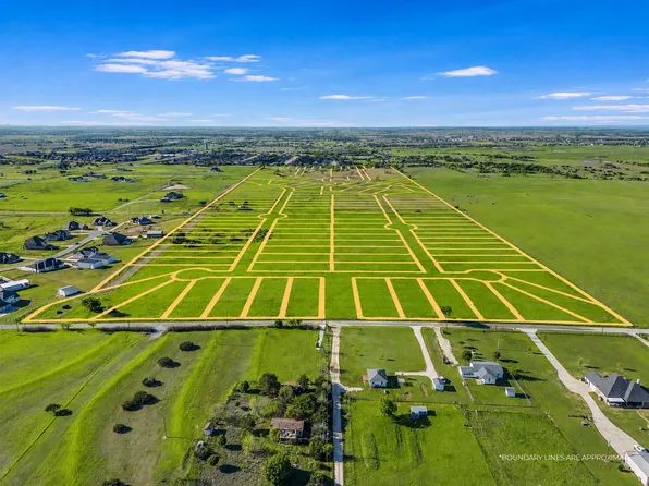 7685 County Road 916, Godley, TX 76044