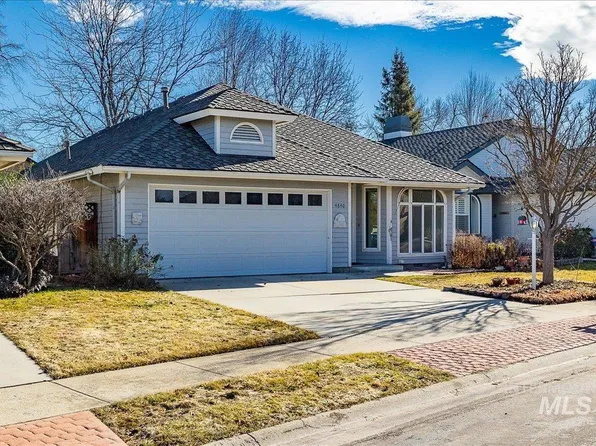 4840 N Lakes Edge Pl, Garden City, ID 83714