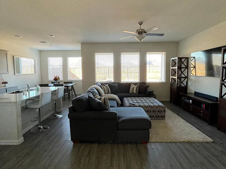 2130 Clarion Dr — Photo 14