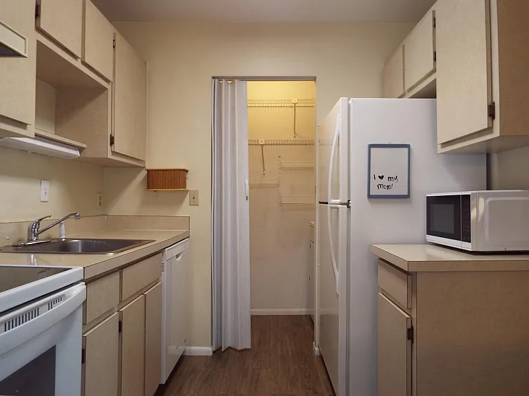 6494 Royal Woods Dr #5 — Photo 5