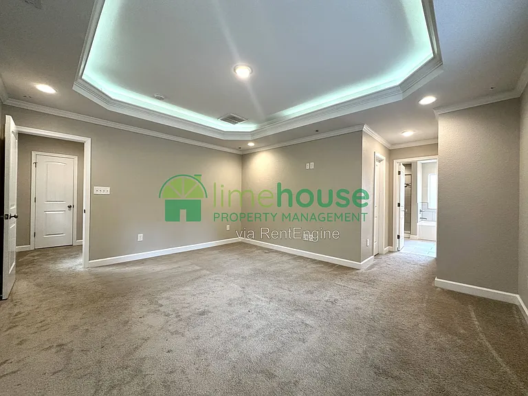 2101 Ball St — Photo 10