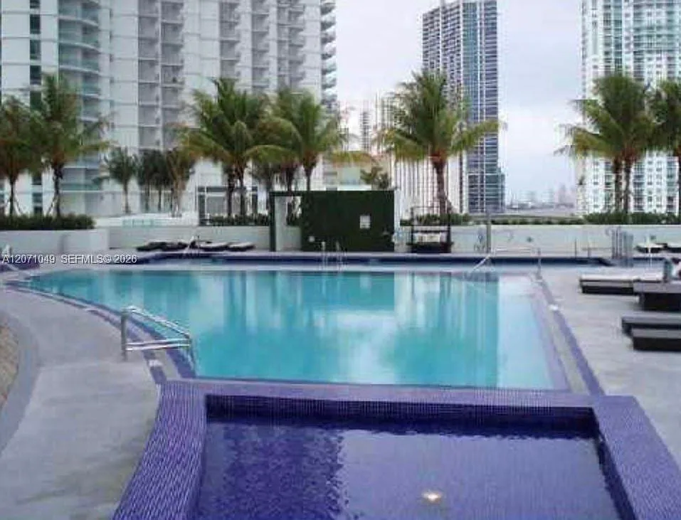 2 bed, 1079 sqft, $4,150 — Photo 4
