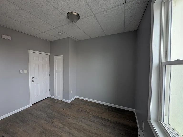16 N Iowa Ave — Photo 15