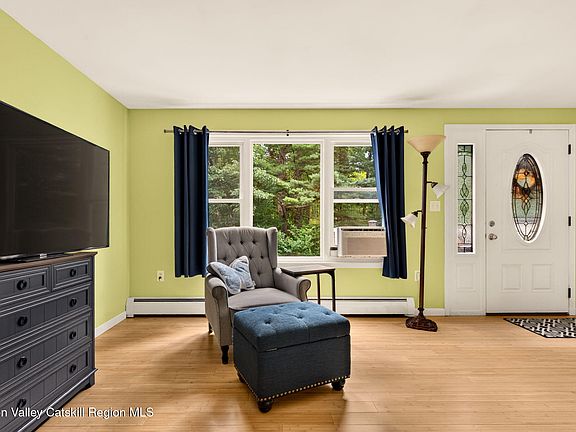 3rd image of 289 Bennett Road