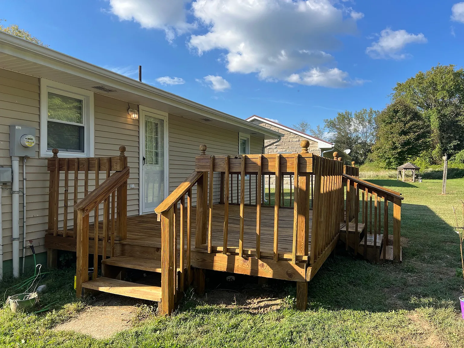 2 bed, 1000 sqft, $1,300 — Photo 4