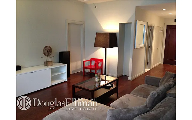 Rented by Douglas Elliman | media 15