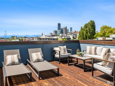 707 18th Avenue S #A, Seattle, WA, 98144