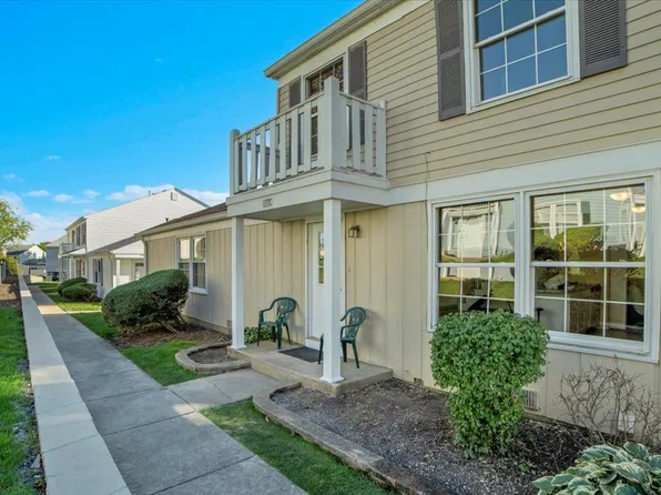 1277 Prairie Ave Unit C, Glendale Heights, IL 60139