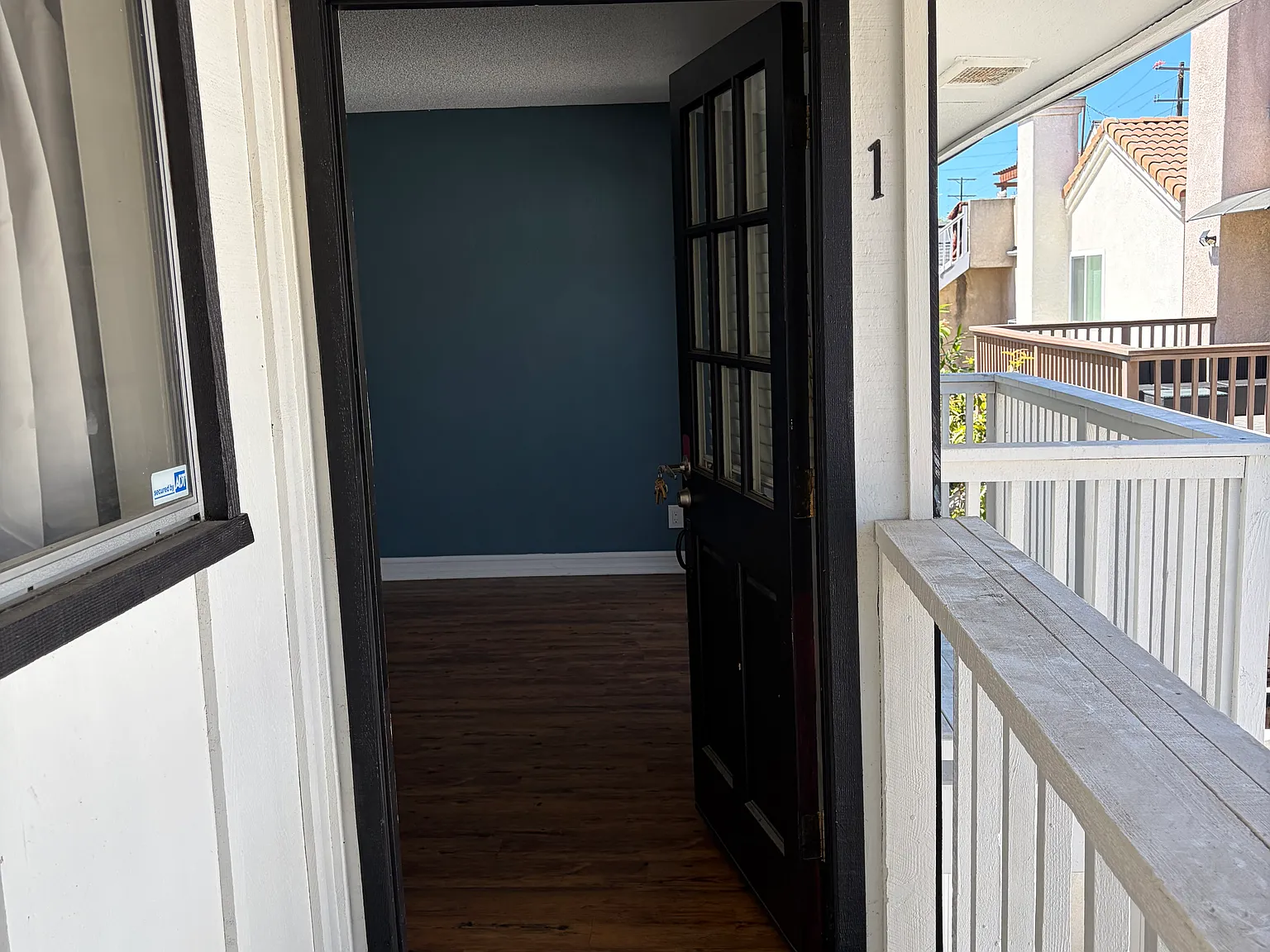1 bed, 700 sqft, $2,500 — Photo 3