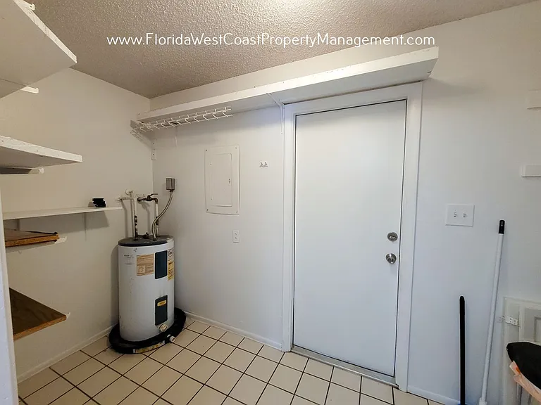 221 Amherst Ave #106 — Photo 8