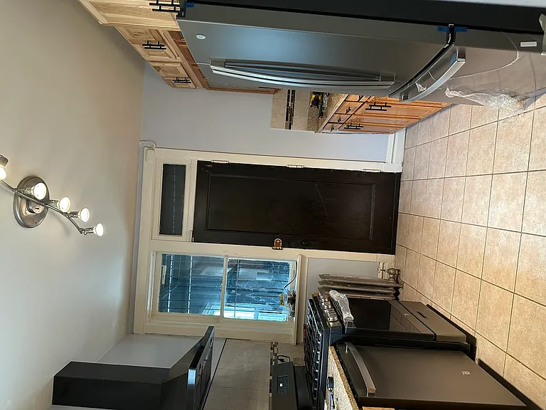1432 W Jonquil Ter #3 — Photo 11