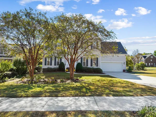 10602 Persimmon Creek Dr, Mint Hill, NC 28227