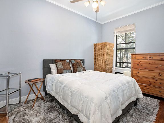 4th image of 288 W 92nd St APT 3C