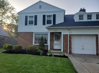 2405 Overlook Rd, Cleveland Heights, OH 44106