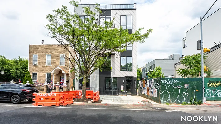 Rented by Nooklyn NYC LLC | media 9