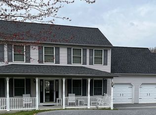 39 Silver Dr, Elizabethtown, PA 17022