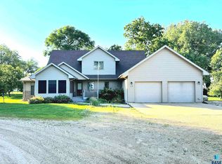 310 E Us Highway 18 Hwy, Davis, SD 57021