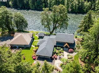 43264 McKenzie Hwy, Walterville, OR 97489