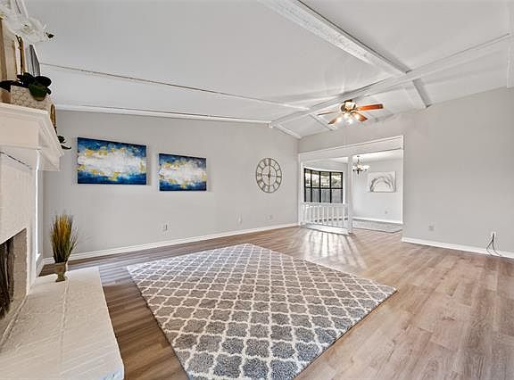 4th image of 2513 Figtree Ln