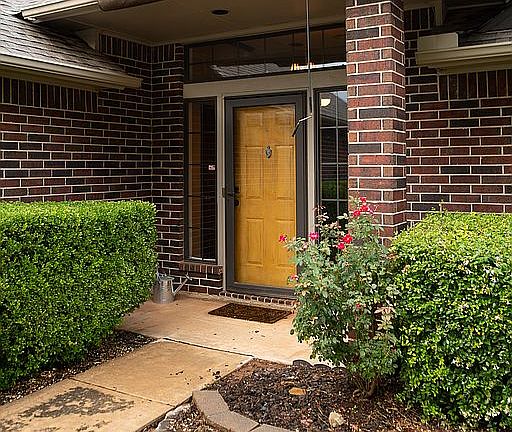 3rd image of 4917 Trever Dr