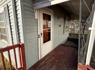 1727 N Santa Fe Ave, Wichita, KS 67214