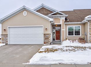 2804 Roxboro Dr, Ames, IA 50010