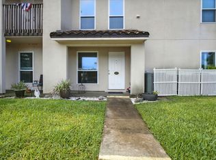 221 Marion Dr, Rockport, TX 78382