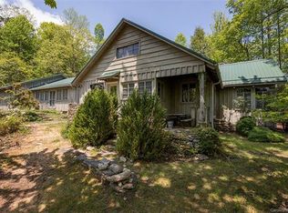 373 Joshua Rd, Rosman, NC 28772