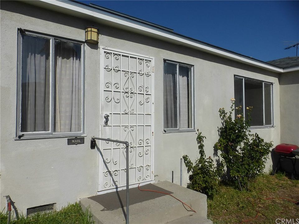 1st image of 11138 S Mariposa Ave