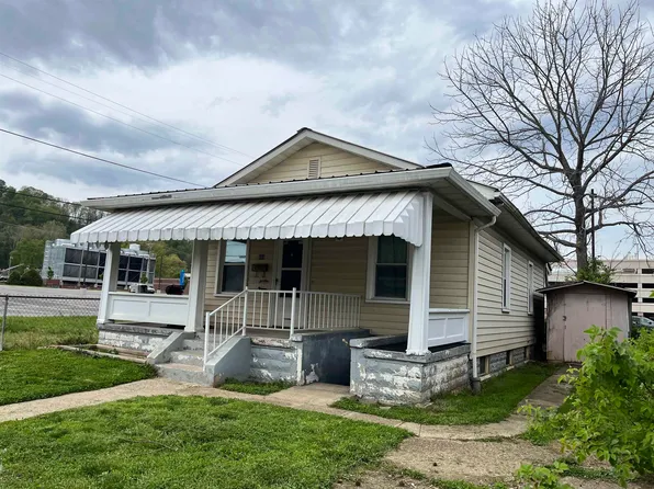 609 25th St, Ashland, KY 41101