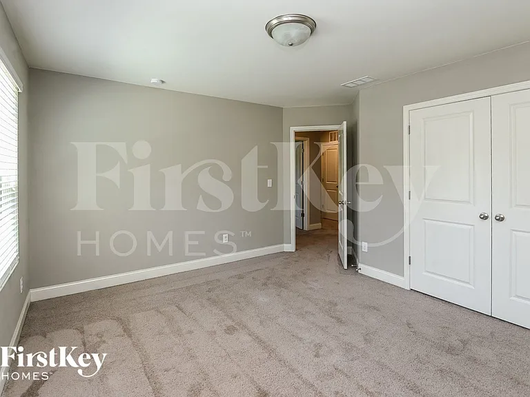 9553 Blue Knoll Ct — Photo 11