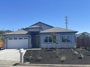 180 Dorchester Ct, Santa Rosa, CA 95403