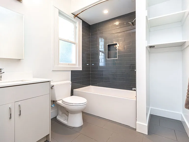 322 Stanyan — Photo 9