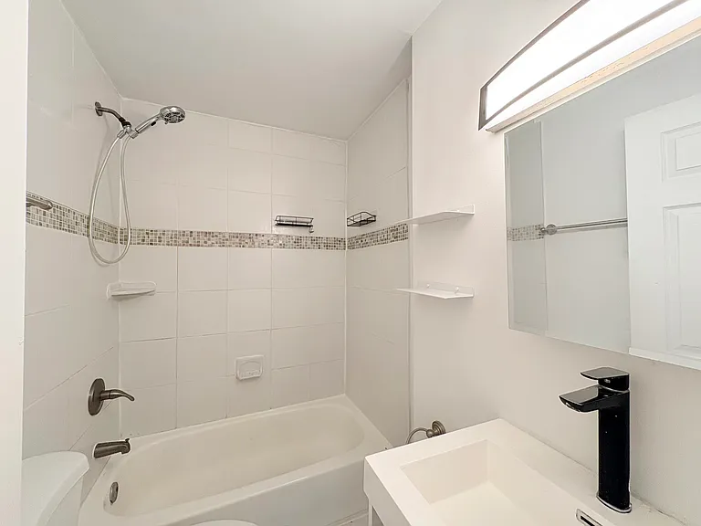 1904 Fairmount Ave #1 — Photo 8