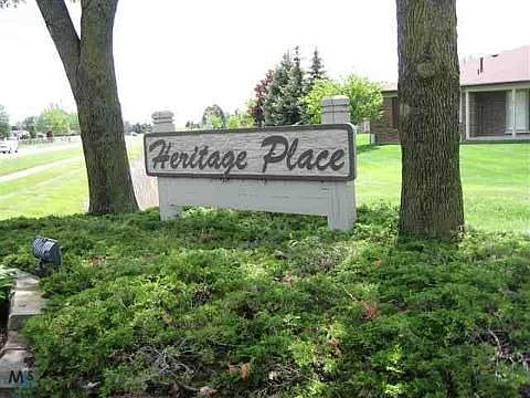 3rd image of 14847 Melrose Ct