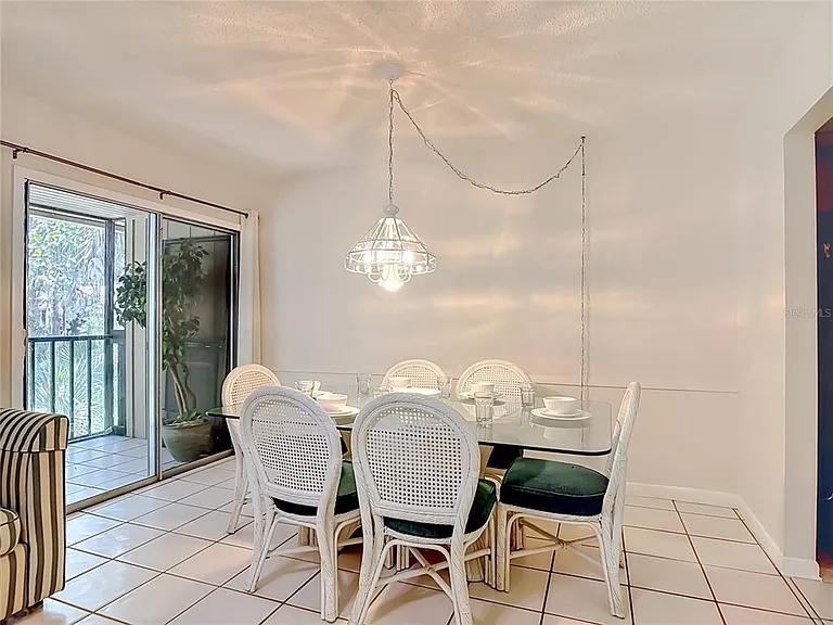 110 Cypress Woods Ct #7D — Photo 12