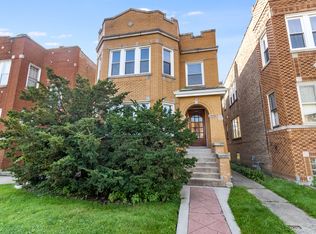 5237 W School St, Chicago, IL 60641