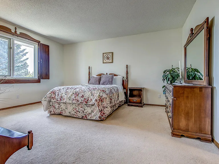 8010 Schubert Gate NW — Photo 14