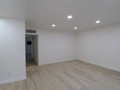 18350 Hatteras St APT 128, Tarzana, CA, 91356