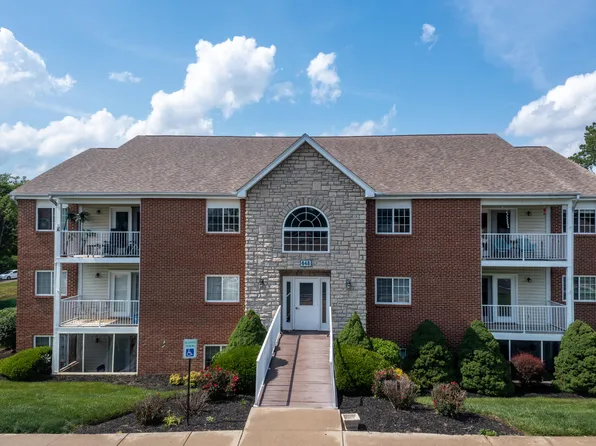 648 Friars Ln APT 10, Florence, KY 41042