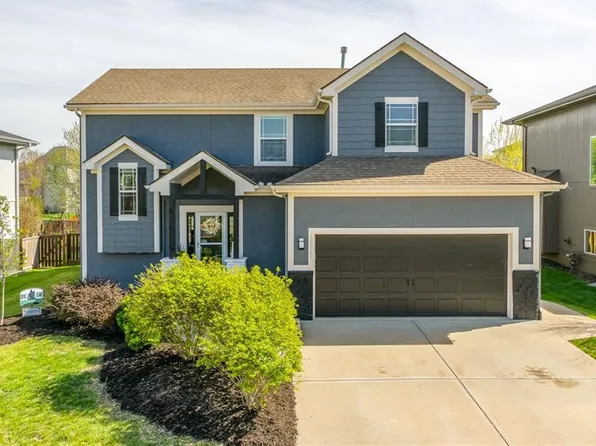 16561 W 172nd Ter, Olathe, KS 66062