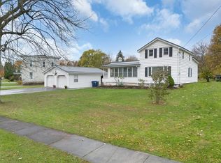 182 Lock St, Clyde, NY 14433
