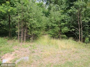 79 Breakaway Dr, Hedgesville, WV 25427