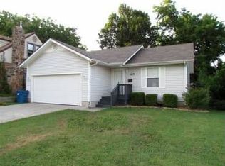 1019 E Locust St, Springfield, MO 65803