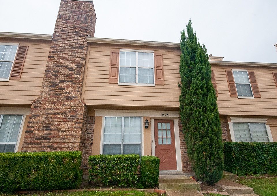 1st image of 2500 E Park Blvd APT V7