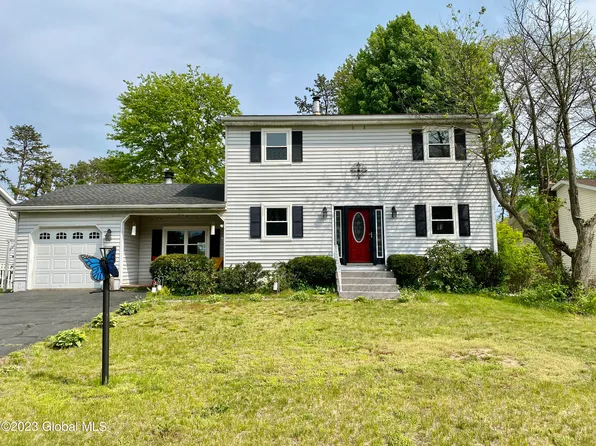 42 Pitch Pine Road Road, Albany, NY 12203